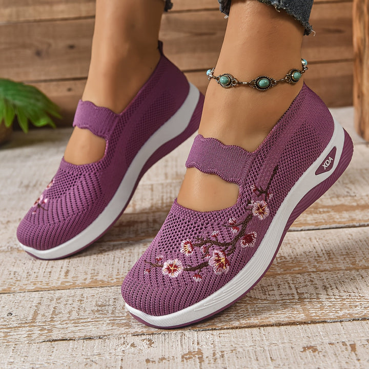 Rowena London women's orthopaedic comfort shoes with cushioned arch support