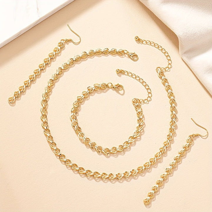 Women's Necklaces — ELEGANT
