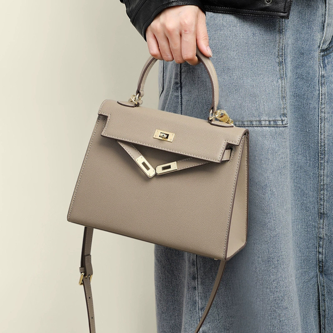 Women's Handbags — Cœur de Paris