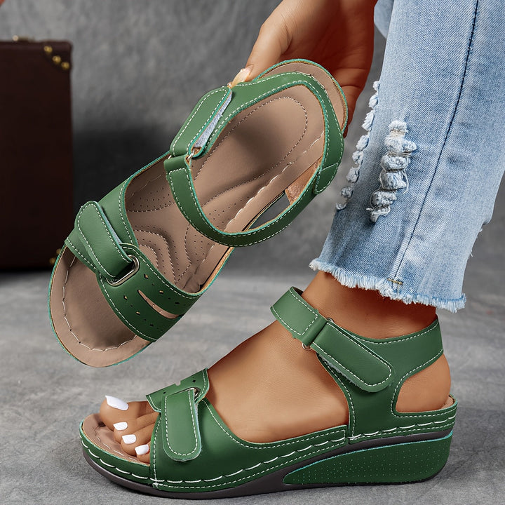 Rowena London women's orthopaedic comfort sandals with cushioned arch support