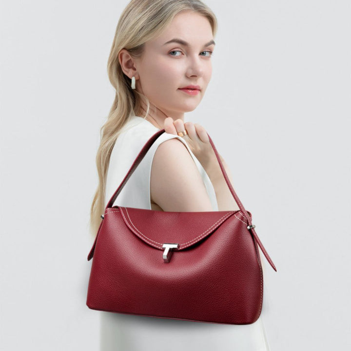 Women's Handbags — La Divine
