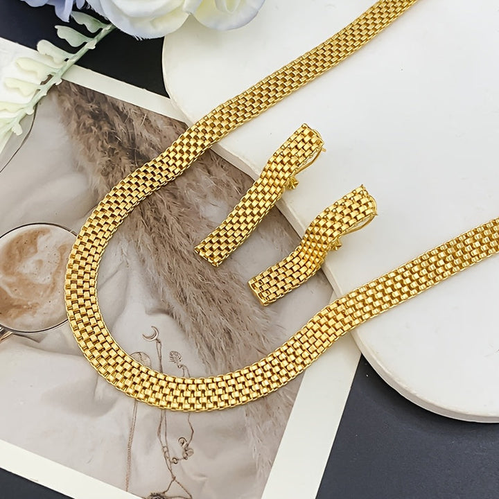 Women's Earrings — REFINED