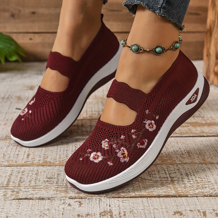 Rowena London women's orthopaedic comfort shoes with cushioned arch support