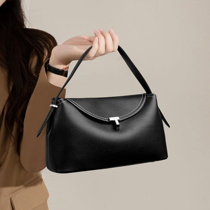 Women's Handbags — La Divine