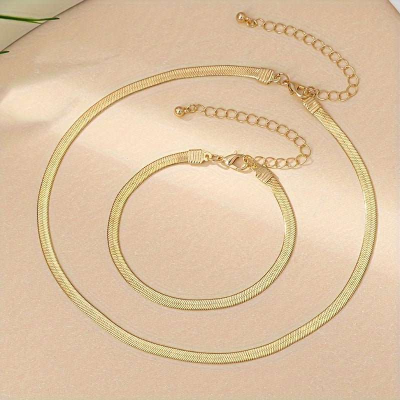 Women's Necklaces — VINTAGE