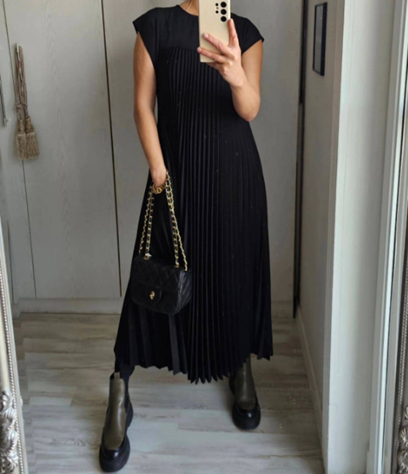Women's Dresses — LUCILLE