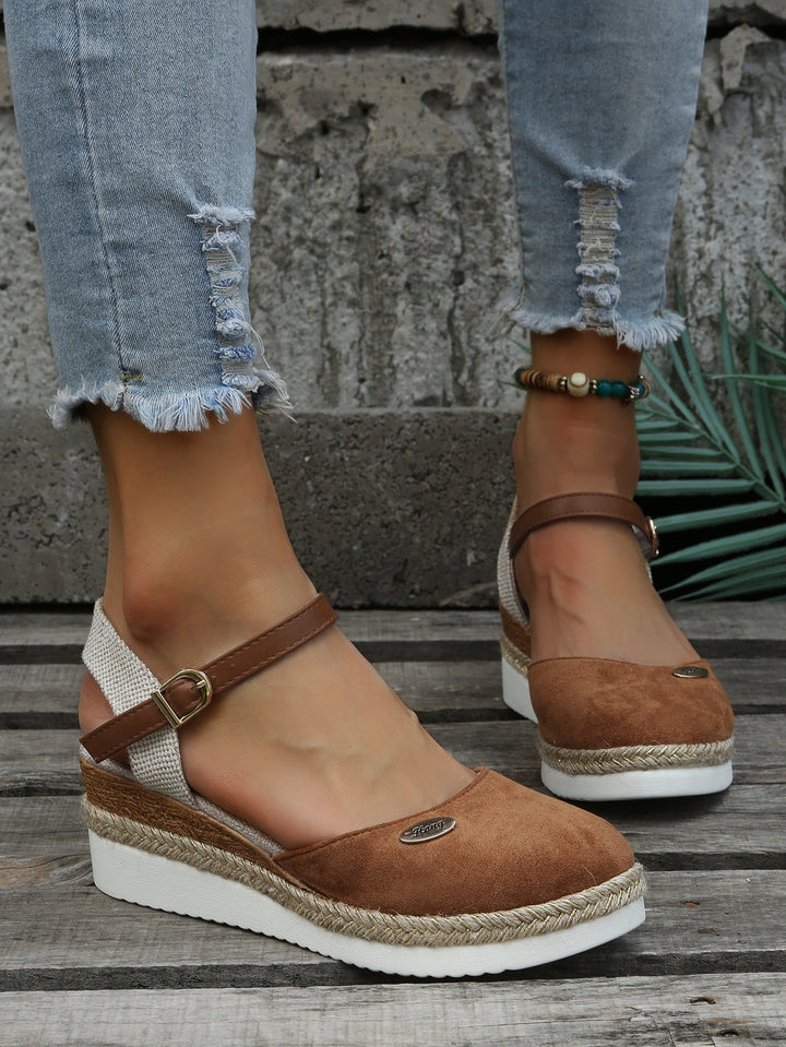 Women's Sandals — Women's