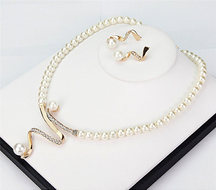Women's Earrings — PEARL