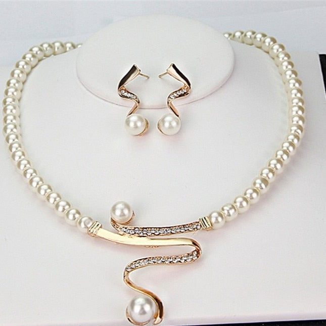 Women's Earrings — PEARL