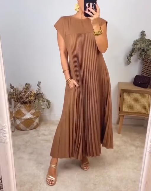Women's Dresses — LUCILLE