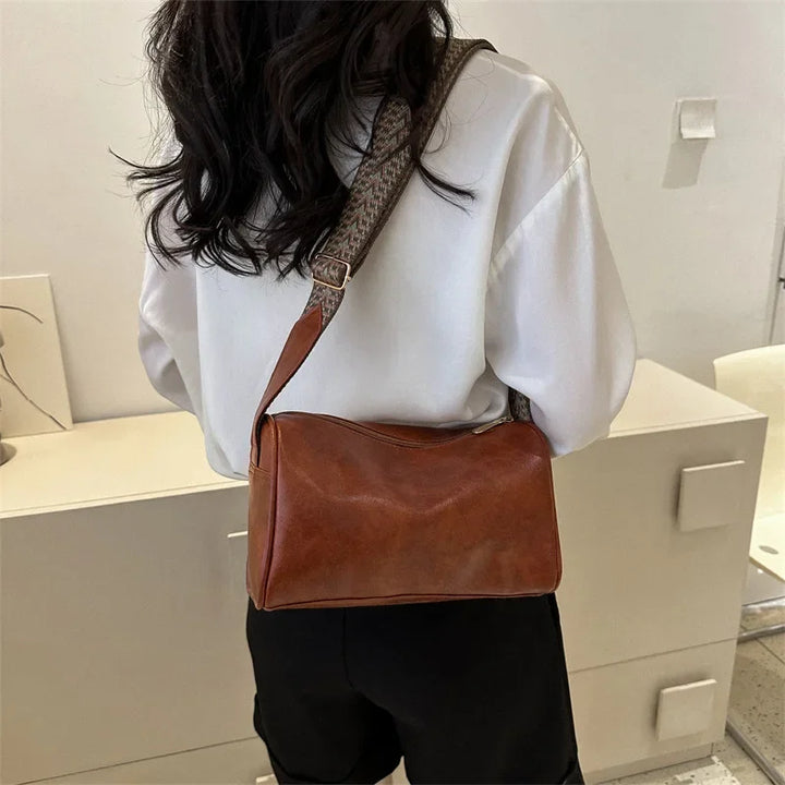 Women's Crossbody Bags — Florence