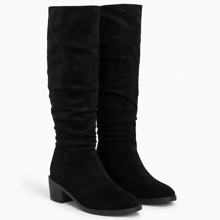 Women's Suede Boots — VELVÉNA