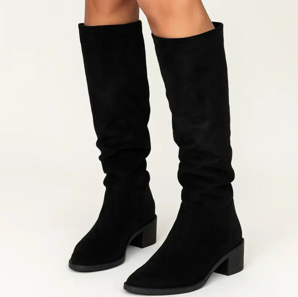 Women's Suede Boots — VELVÉNA