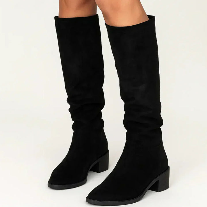 Women's Suede Boots — VELVÉNA