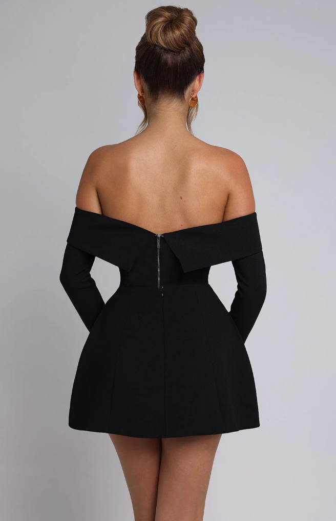 Women's Dresses — NYRA