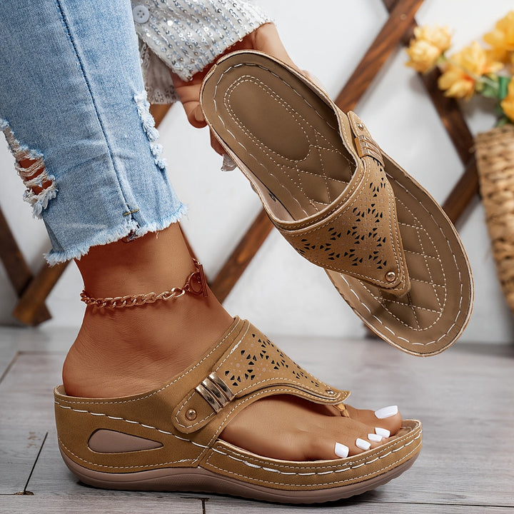 Rowena London women's orthopaedic comfort sandals with cushioned arch support