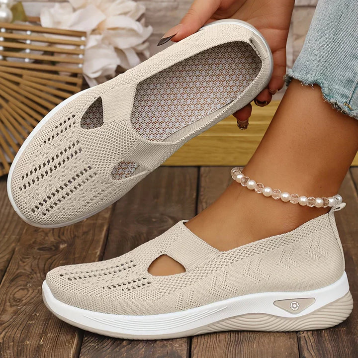 Women's Orthopaedic Shoes — Carry