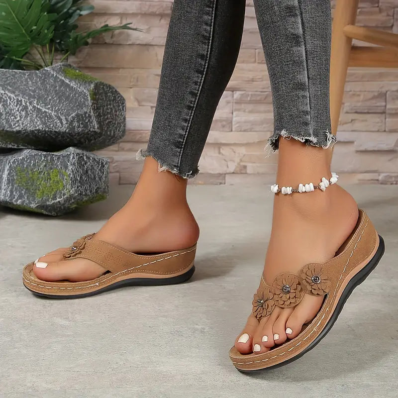 Rowena London women's orthopaedic comfort sandals with cushioned arch support