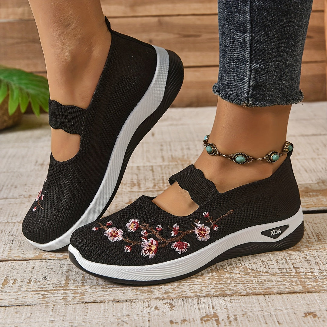 Rowena London women's orthopaedic comfort shoes with cushioned arch support