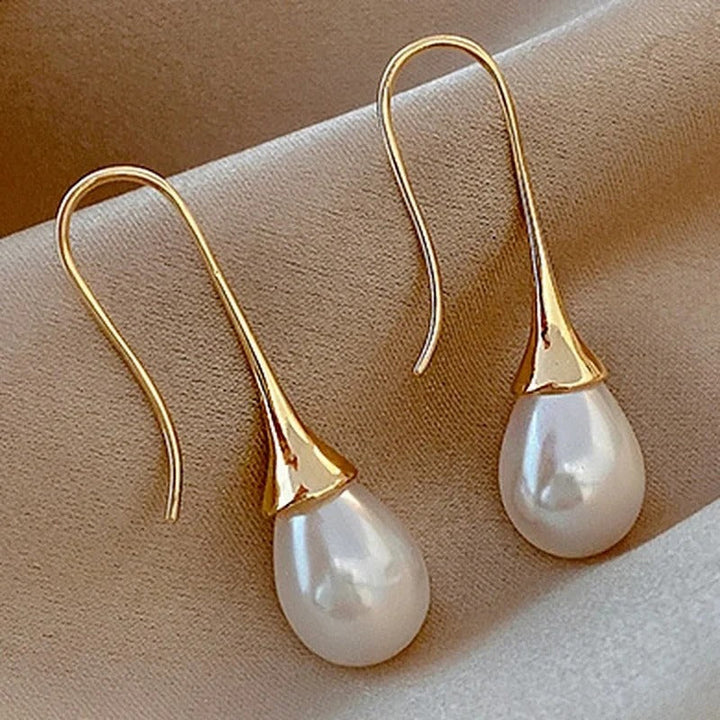 Women's Earrings — CLASSIC