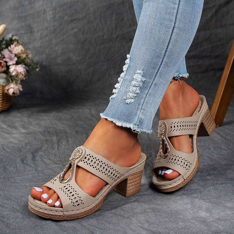 Rowena London women's orthopaedic comfort sandals with cushioned arch support
