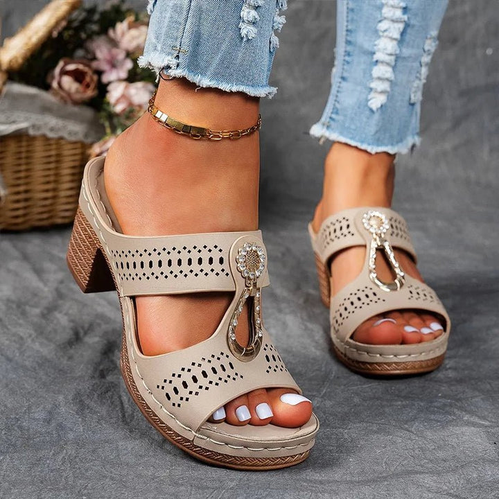 Rowena London women's orthopaedic comfort sandals with cushioned arch support