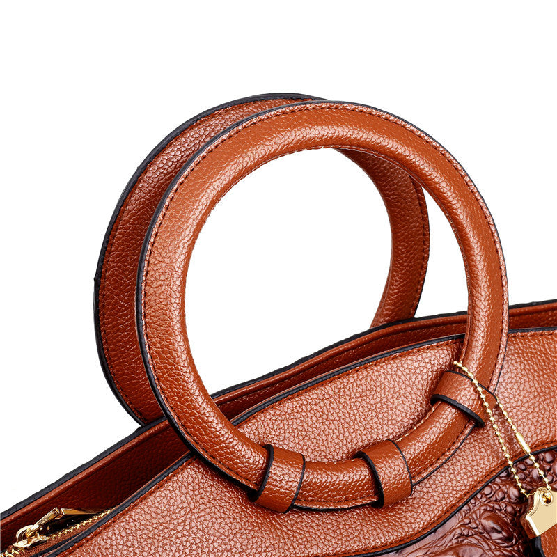 Women's Shoulder Bags — Frances
